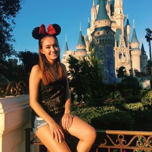 Meet your Posher, Julia